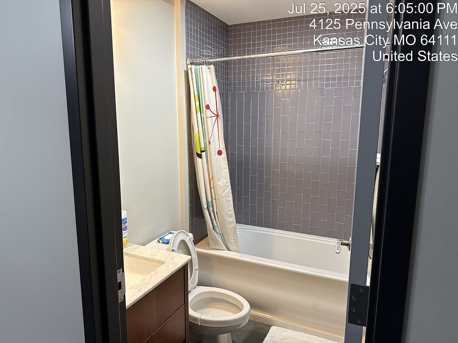 Furnished Finder property 597357_1 photo 13