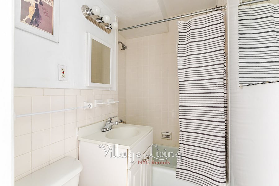 Furnished Finder property 597418_1 photo 10