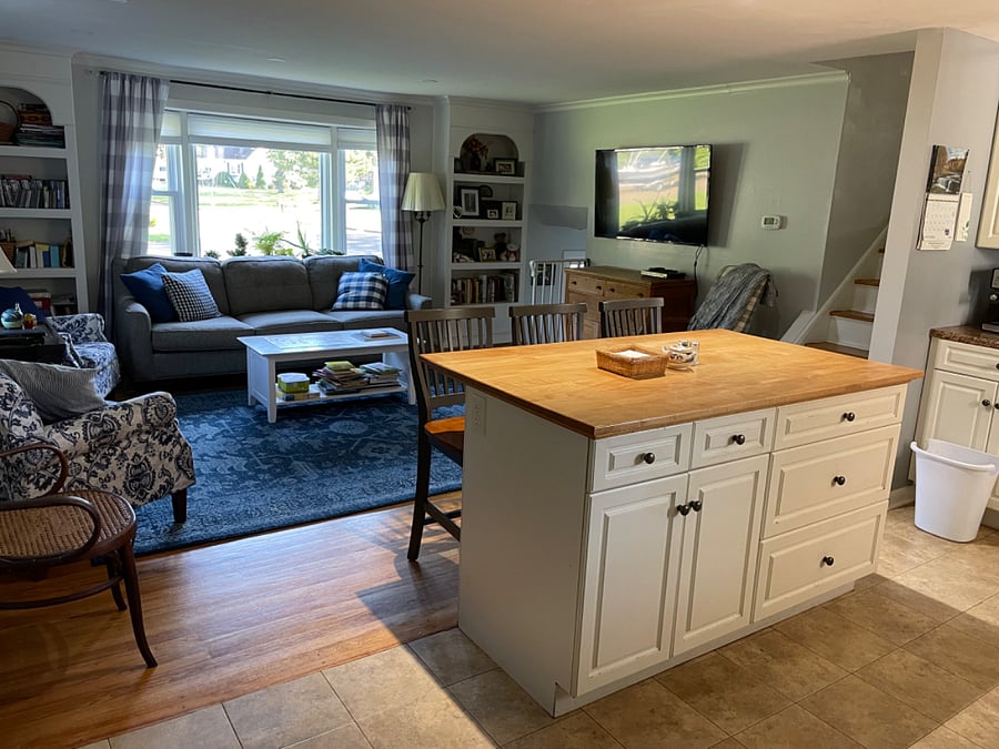 Shared full kitchen and living area. 