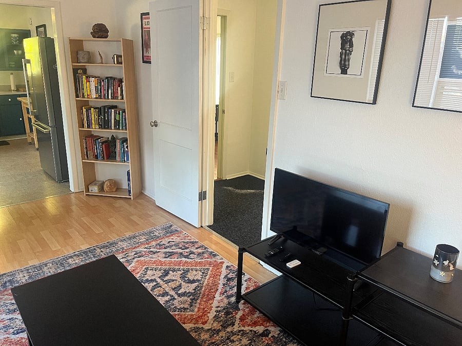 Furnished Finder property 597435_1 photo 9
