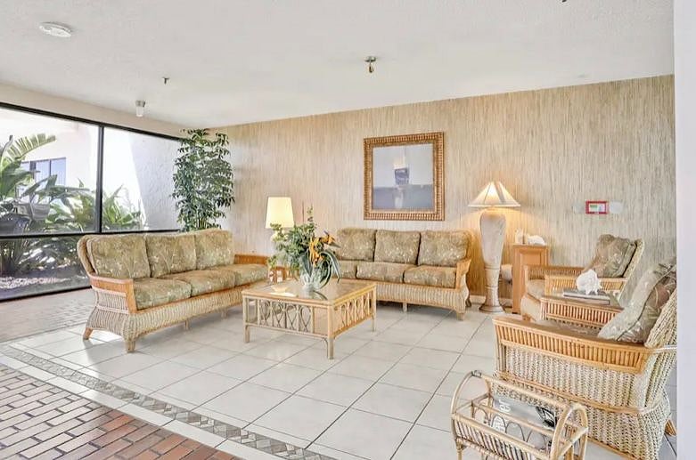Furnished Finder property 597456_1 photo 13