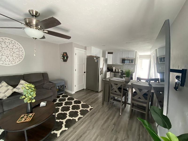 Furnished Finder property 597467_1 photo 3