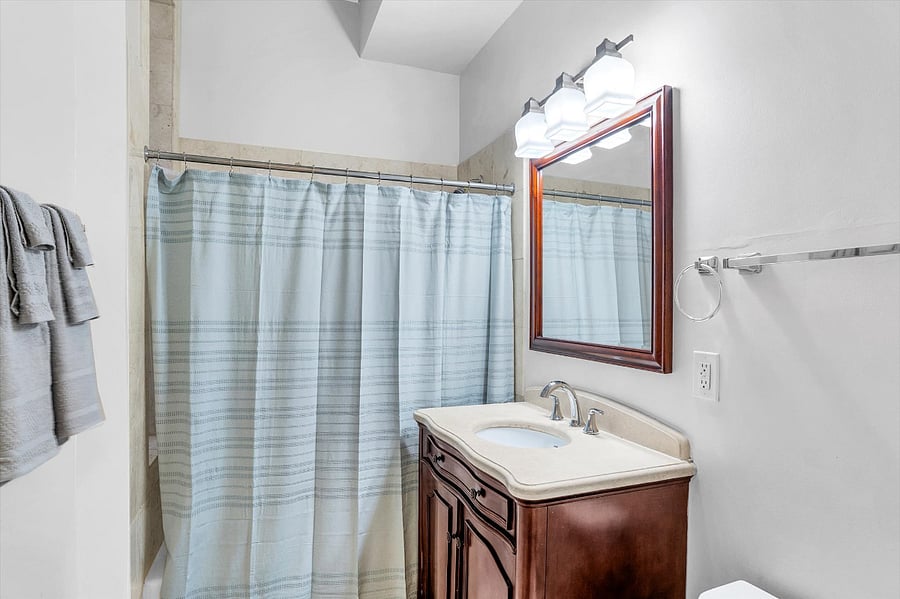 Furnished Finder property 597478_1 photo 15