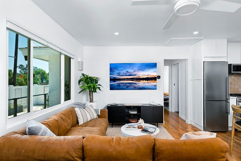 Furnished Finder property 597480_1 photo 13