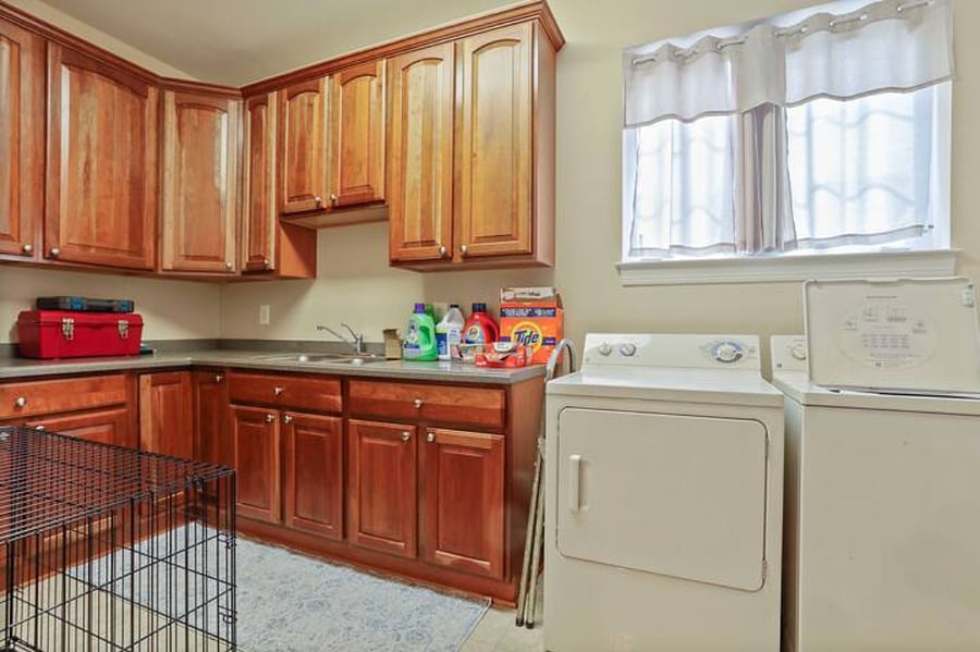 Furnished Finder property 597573_1 photo 22