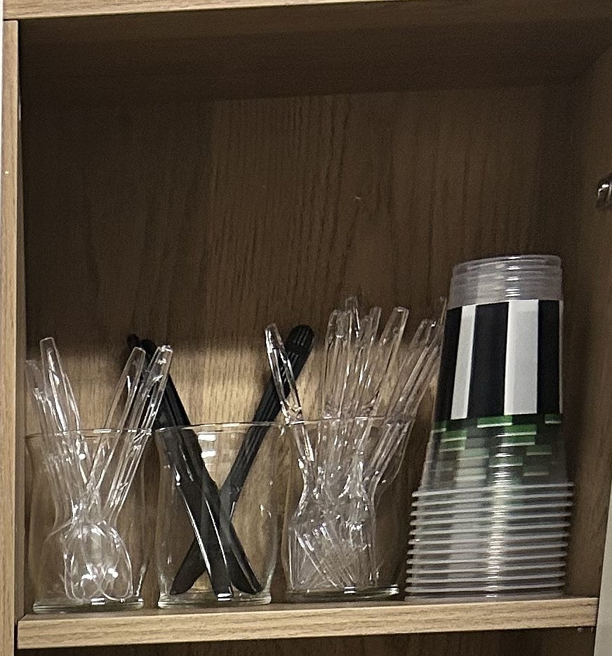 Dinnerware-start up