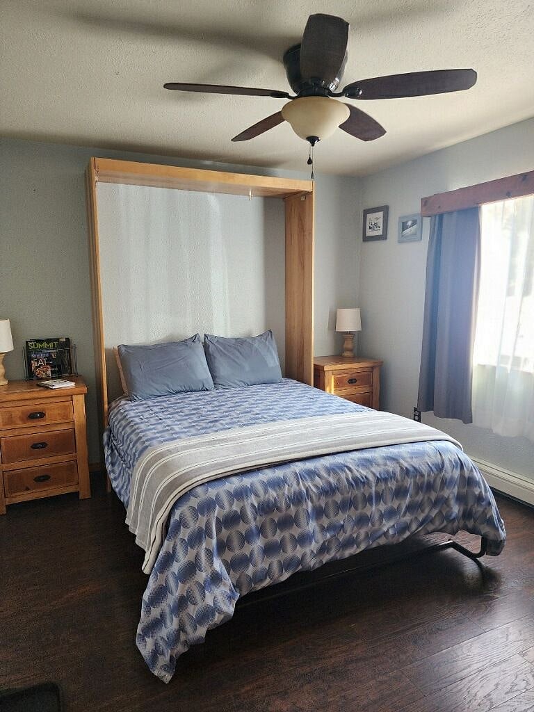 second bedroom with a Murphy bed that is easily collapsed for more room.