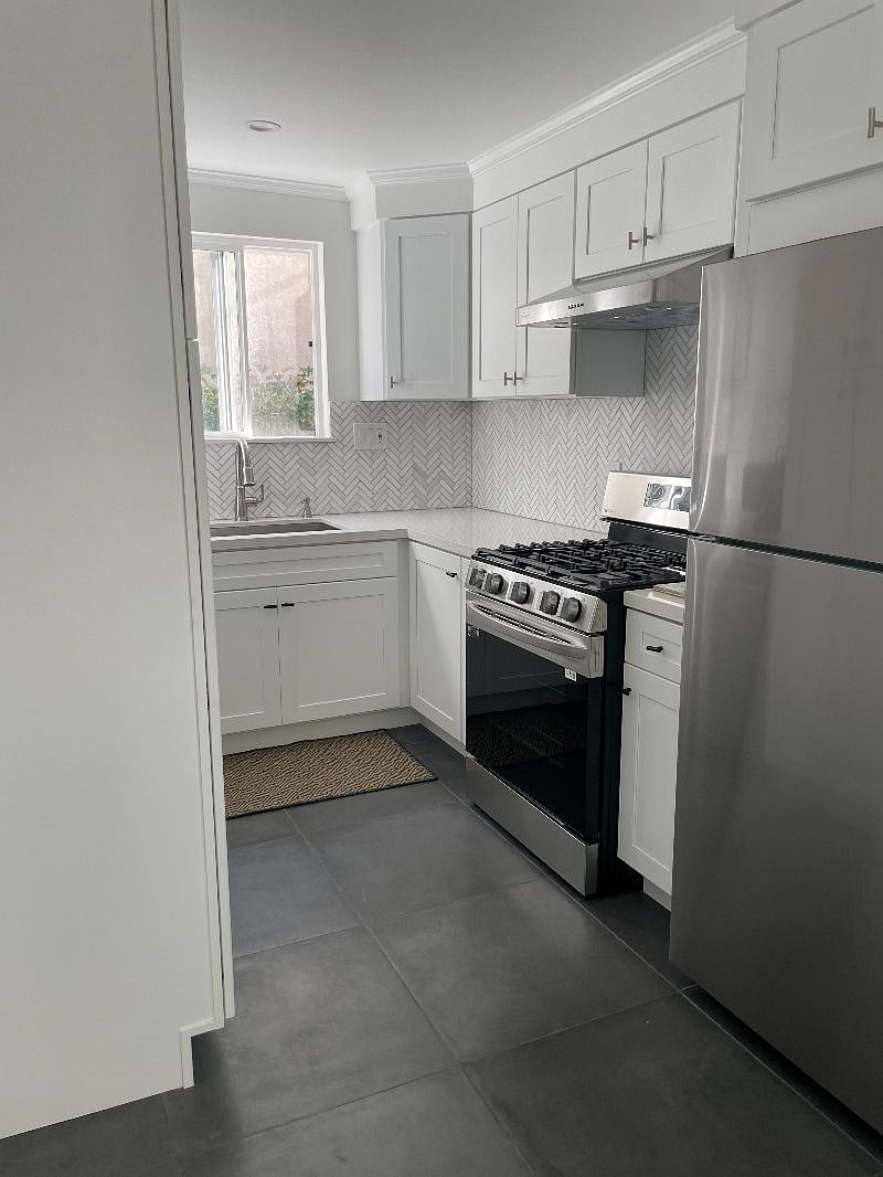 Furnished Finder property 597644_1 photo 4