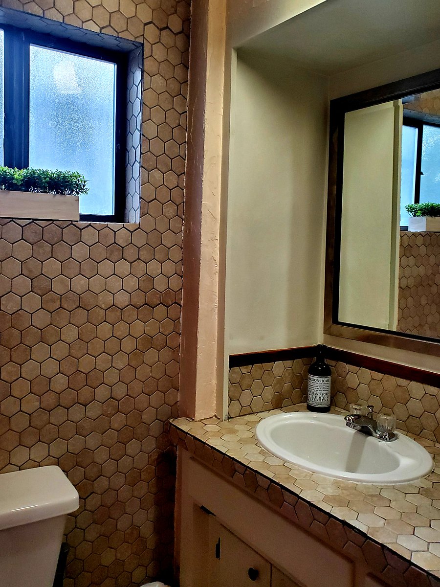 Furnished Finder property 597650_1 photo 5
