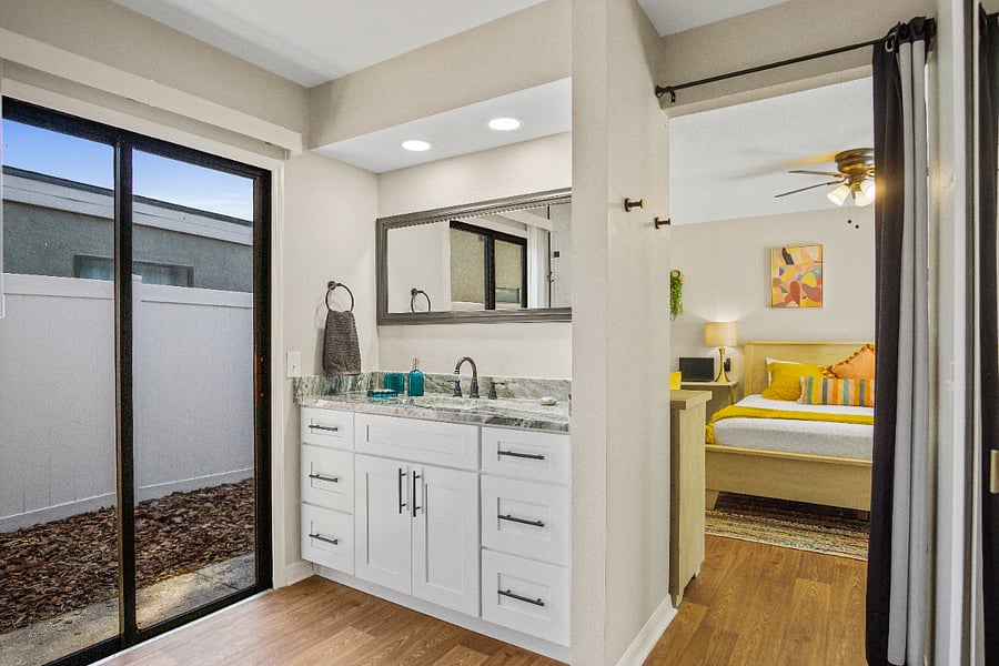 Furnished Finder property 597651_1 photo 9