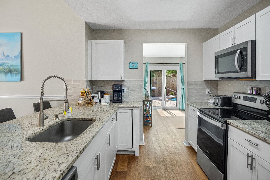 Furnished Finder property 597651_1 photo 13