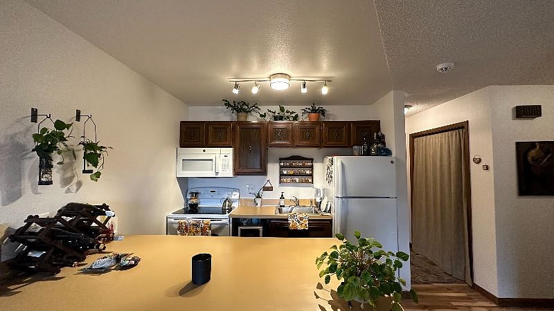 Furnished Finder property 597706_1 photo 9