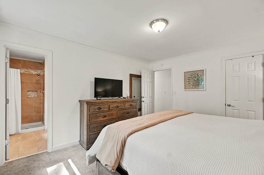 Furnished Finder property 597771_1 photo 43