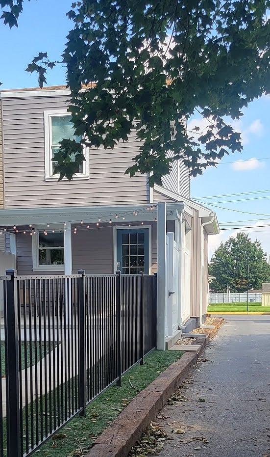 Fenced backyard, patio and covered patio with dimmable lights