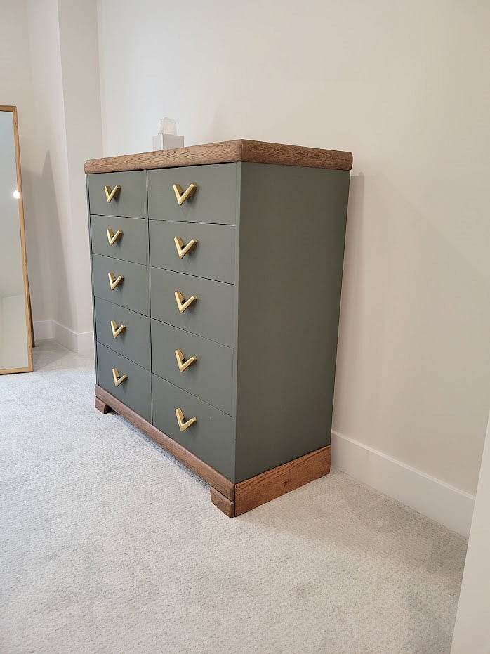 Bedroom 1 - 10 drawer dresser and full length mirror