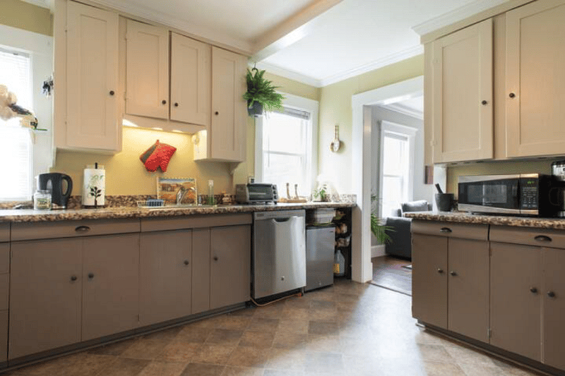 Shared Space: Kitchen (cooking is allowed; you must clean after yourself)