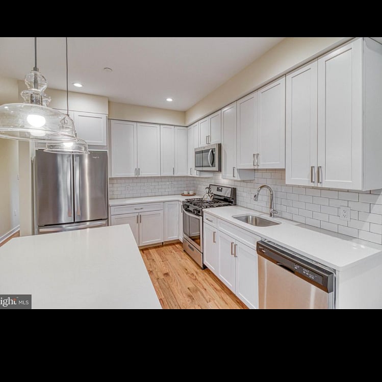 Furnished Finder property 597852_1 photo 7