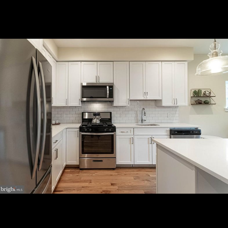 Furnished Finder property 597852_1 photo 4