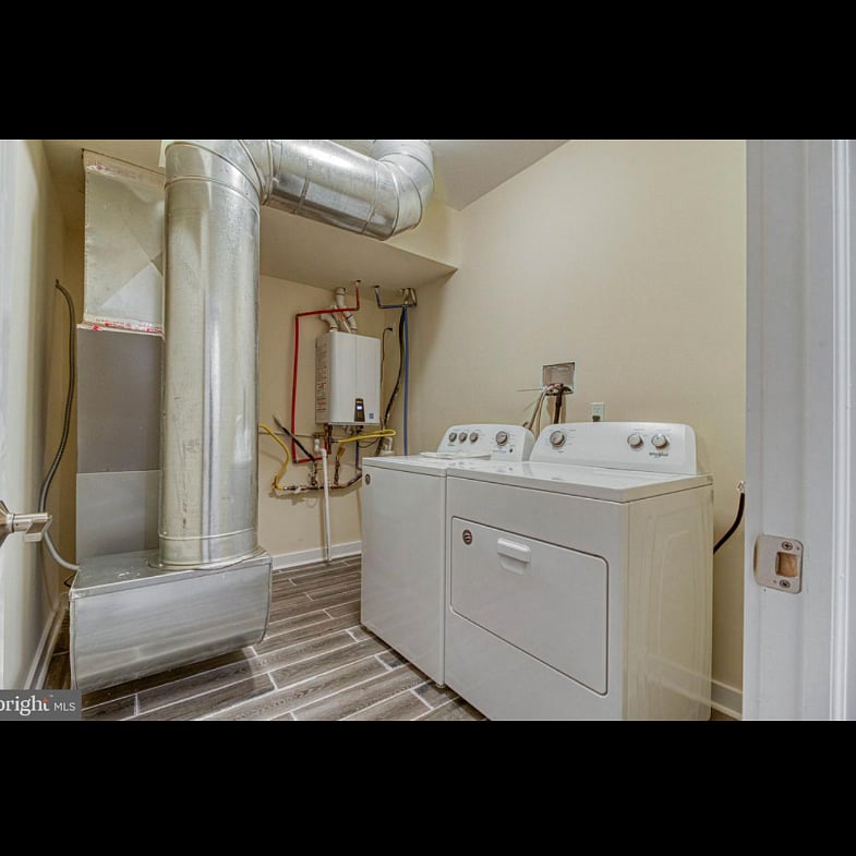 Furnished Finder property 597852_1 photo 11