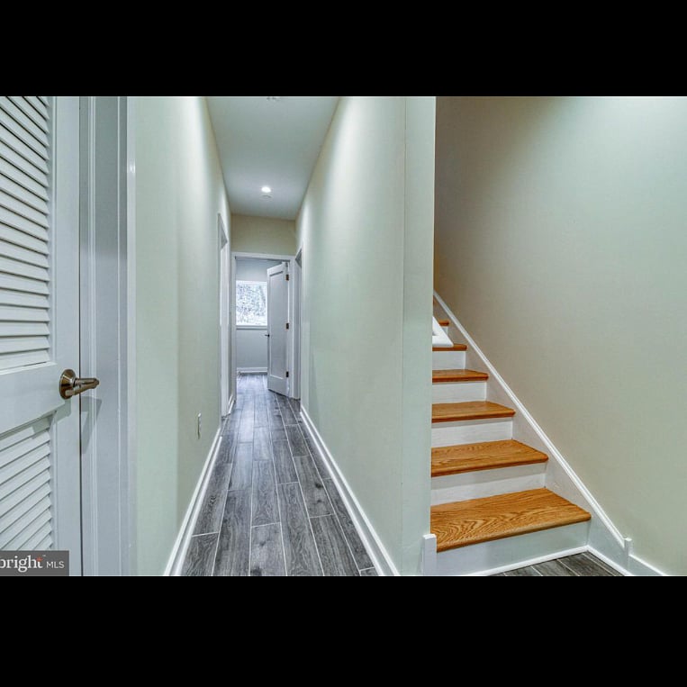 Furnished Finder property 597852_1 photo 12