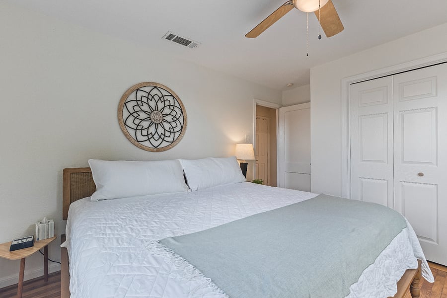 Furnished Finder property 597855_1 photo 31