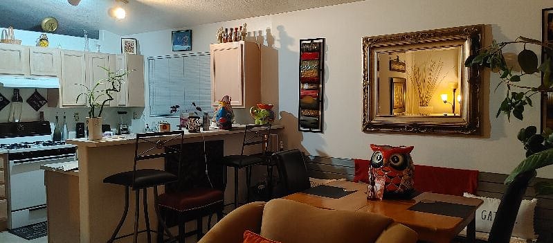 Furnished Finder property 597856_1 photo 1