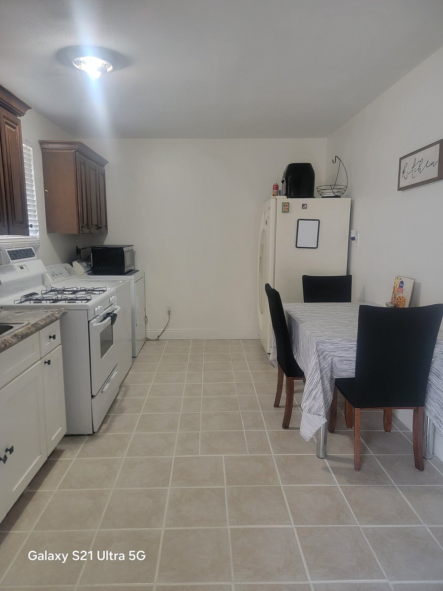 Furnished Finder property 597870_1 photo 7