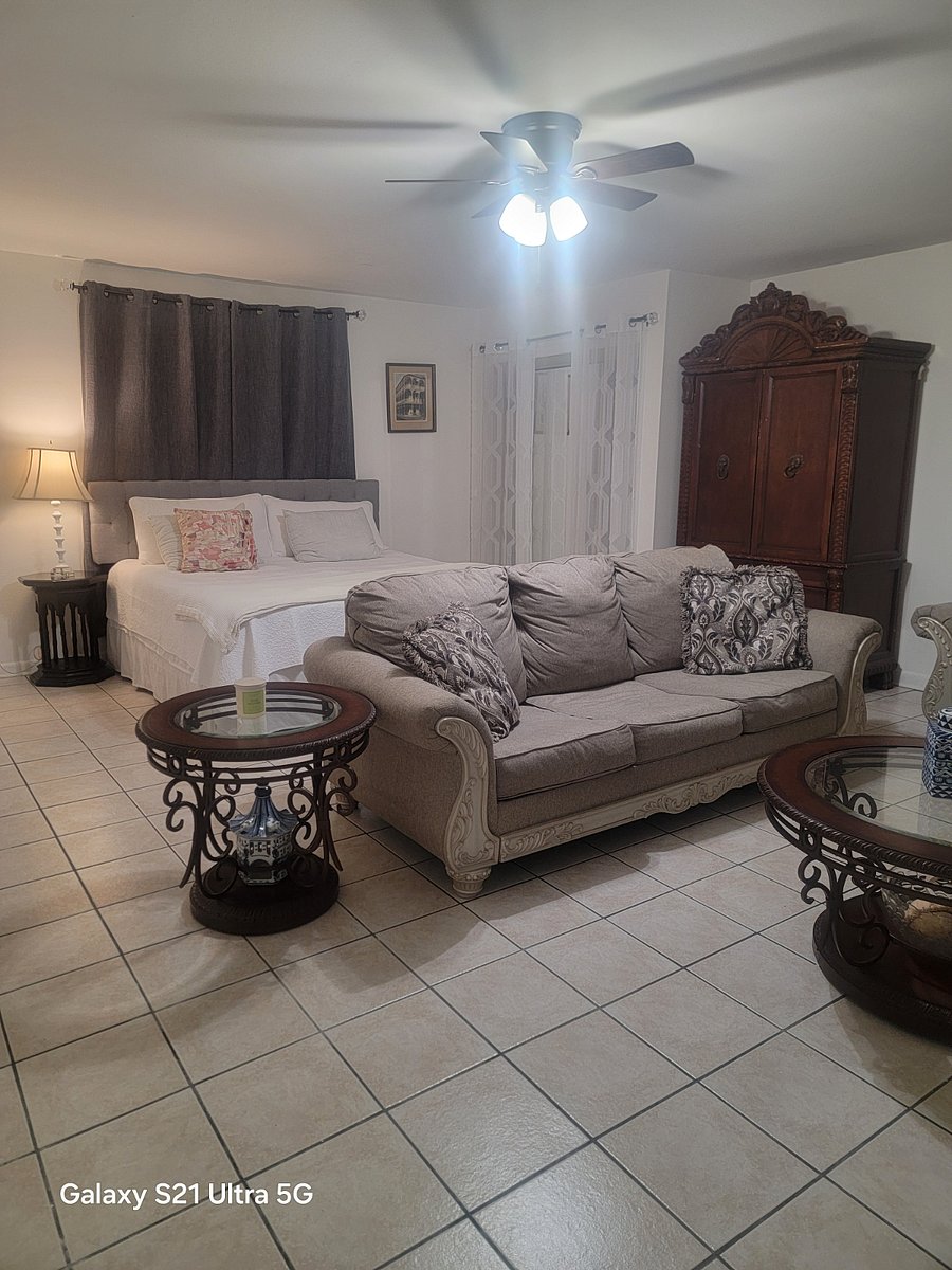 Furnished Finder property 597870_1 photo 10