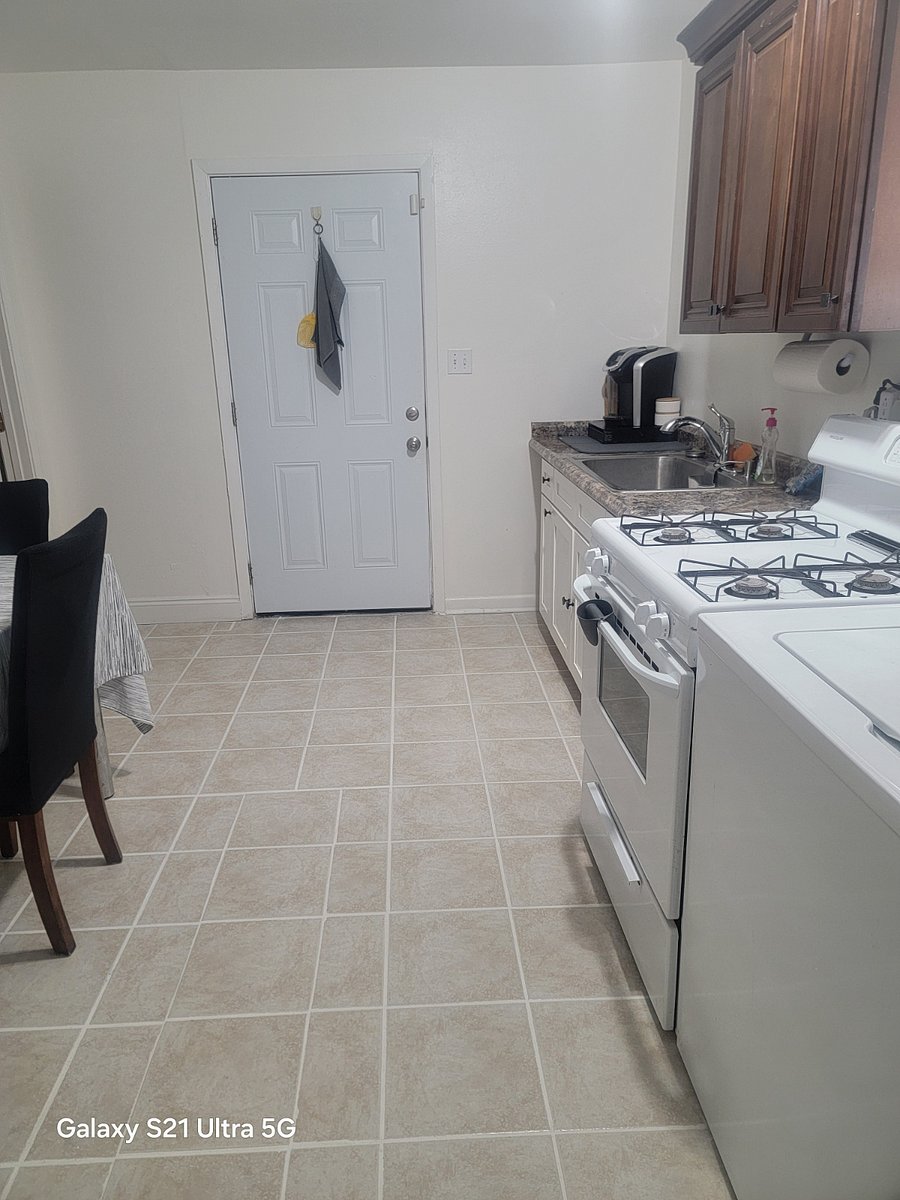 Furnished Finder property 597870_1 photo 11