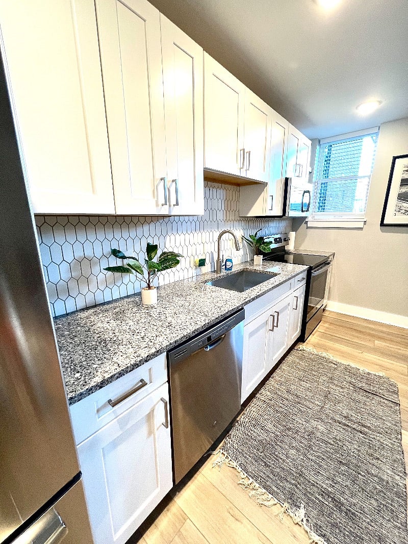 Furnished Finder property 597879_1 photo 11