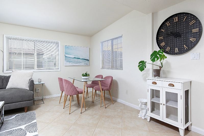 Furnished Finder property 597904_1 photo 11