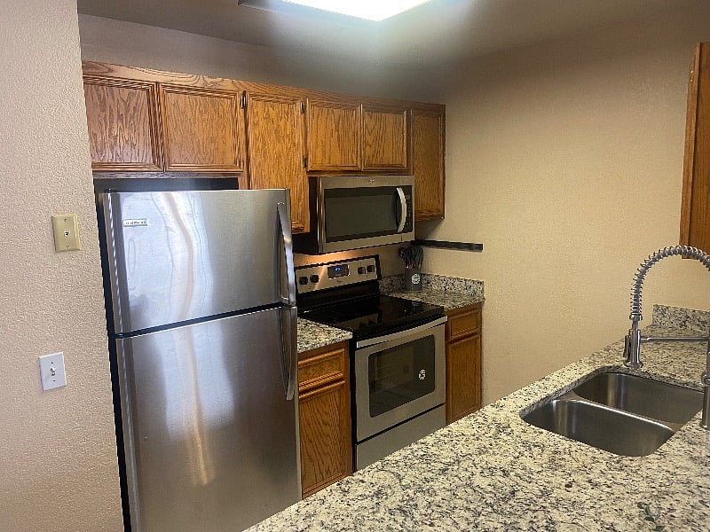 Furnished Finder property 597965_1 photo 3
