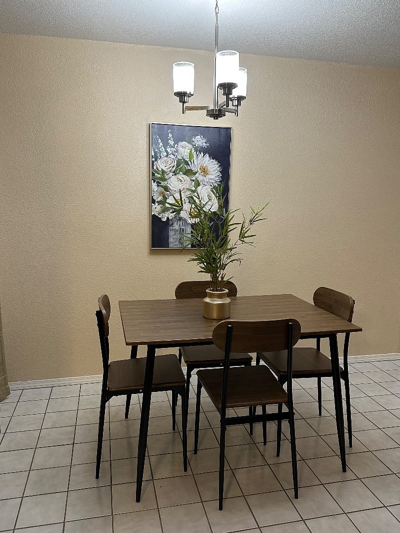 Furnished Finder property 597965_1 photo 4
