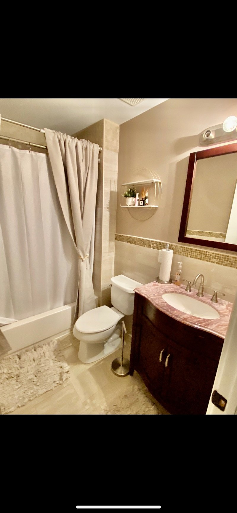 Furnished Finder property 597969_1 photo 3