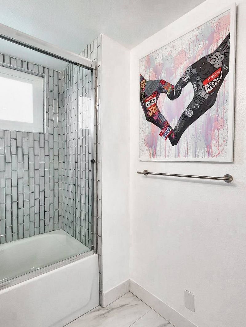 Upstairs Bathroom with Tub / Shower Combo and all new fixtures!
