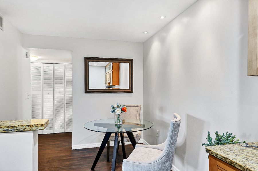 Furnished Finder property 597983_1 photo 11