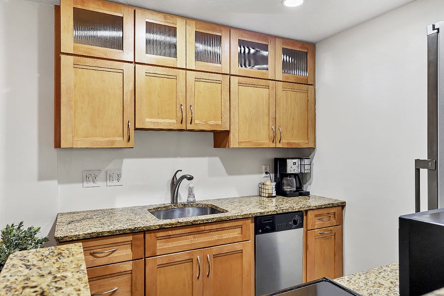 Furnished Finder property 597983_1 photo 9