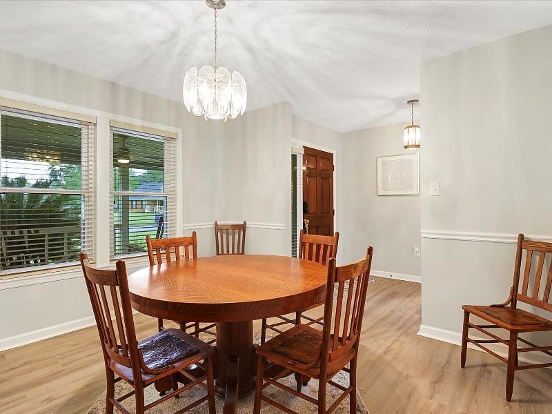 Furnished Finder property 597995_1 photo 7