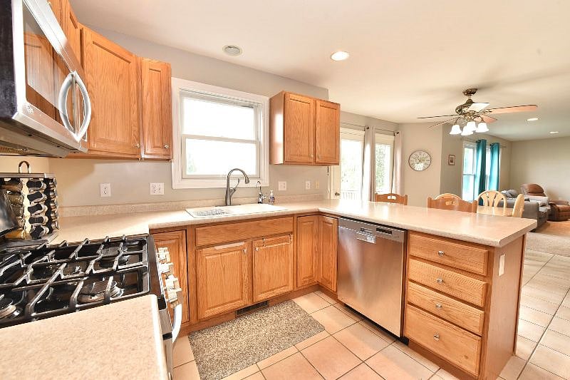 Furnished Finder property 598017_1 photo 9