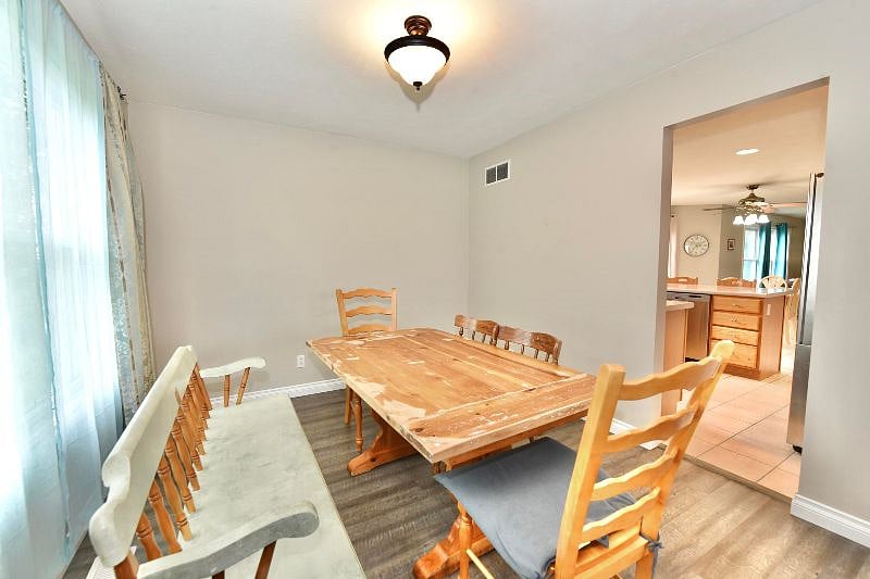 Furnished Finder property 598017_1 photo 8
