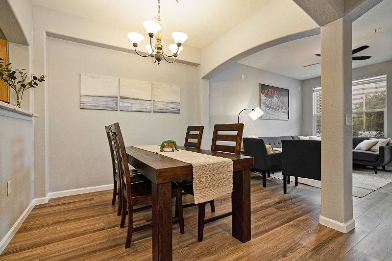 Furnished Finder property 598019_1 photo 3