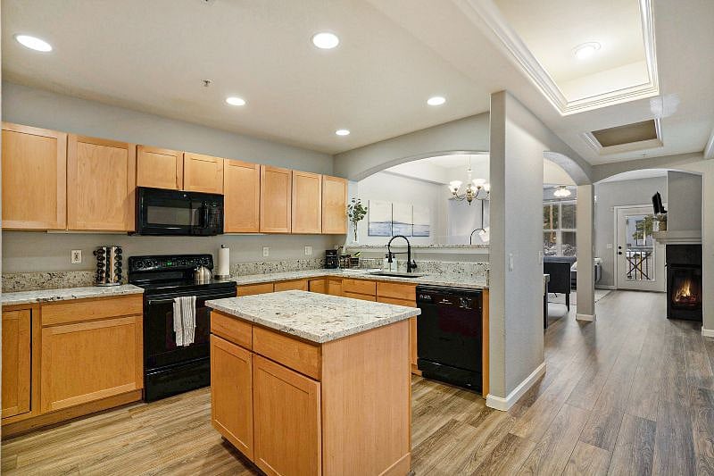 Furnished Finder property 598019_1 photo 6