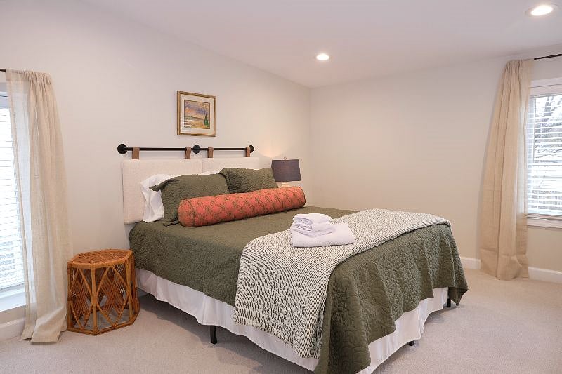 Furnished Finder property 598020_1 photo 6