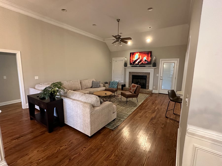 Furnished Finder property 598046_1 photo 3