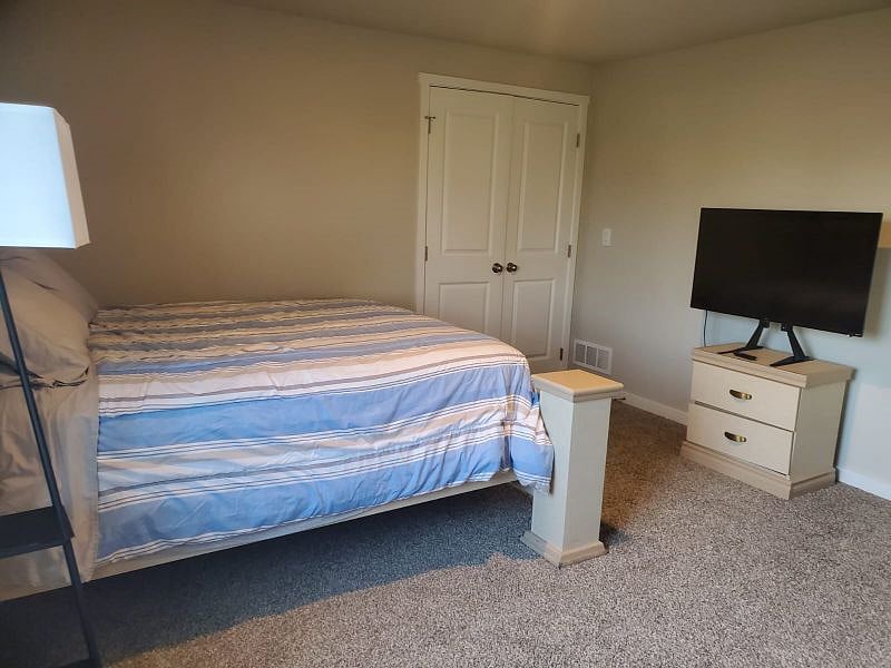 Furnished Finder property 598060_2 photo 1