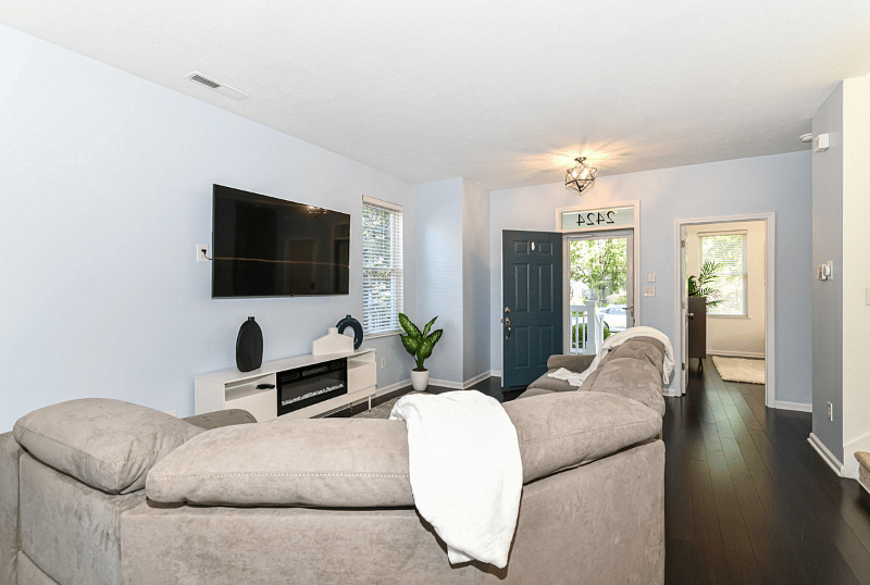 Furnished Finder property 598062_1 photo 4