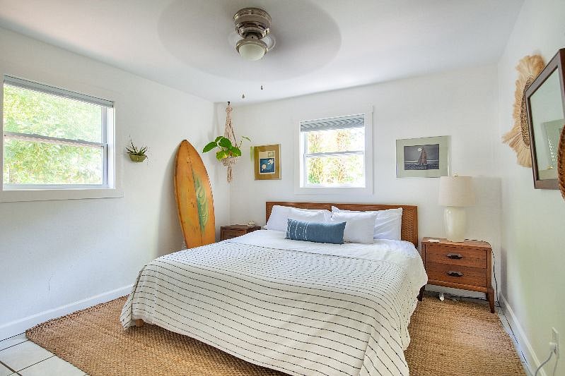 Super cozy king leesa hybrid mattress