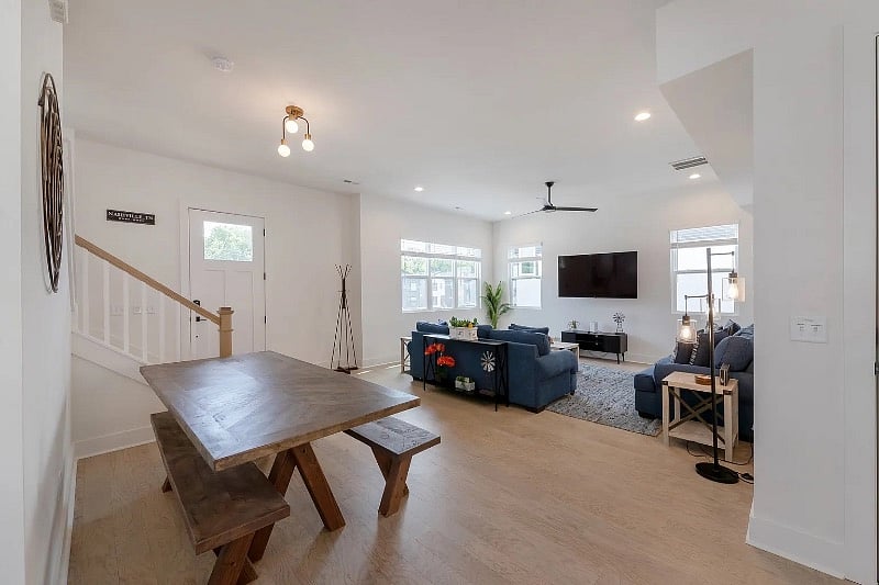 Furnished Finder property 598069_1 photo 4