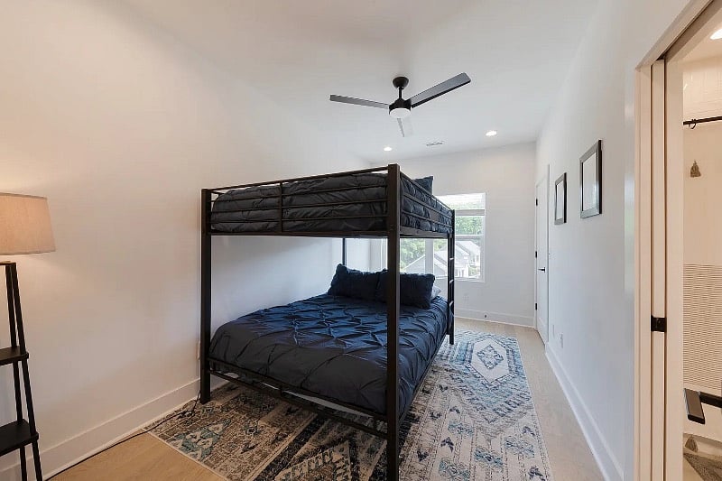 Furnished Finder property 598069_1 photo 13