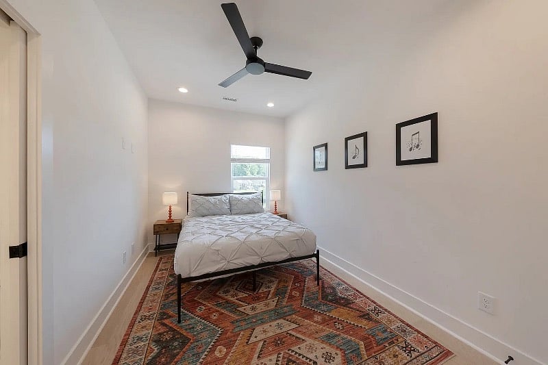 Furnished Finder property 598069_1 photo 15